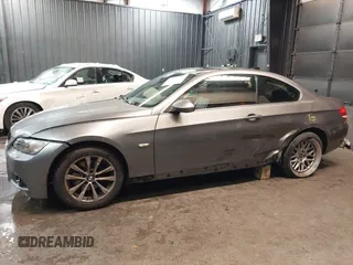 2008 BMW 3 Series 328i with VIN WBAWB33588P134753, listed as a IAAI auction lot 41357638 with 123,163 mi miles. Bid and sale history available at carsss.com. Image 6.