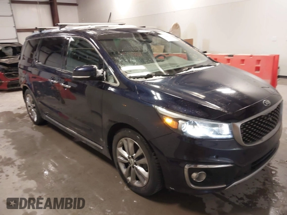 2018 Kia Sedona SX-L with VIN KNDME5C15J6396705, listed as a IAAI auction lot 41500453 with 102,636 mi miles. Bid and sale history available at carsss.com. Image 1.