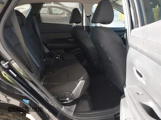 2025 Hyundai Tucson SEL with VIN 3KMJBCDE2SE004676, listed as a IAAI auction lot 42086914 with 1,717 mi miles. Bid and sale history available at carsss.com. Image 8.