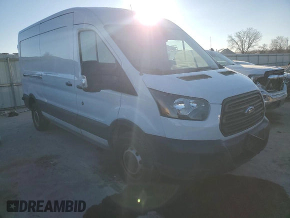 2015 Ford Transit Cargo with VIN 1FTNR2CM1FKA04643, listed as a Copart auction lot 83470614 with 260,133 mi miles and Salvage title. Bid and sale history available at DreamBid. Image 4.