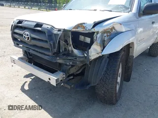 2008 Toyota Tacoma with VIN 5TEUU42N78Z517345, listed as a IAAI auction lot 42036113 with 247,880 mi miles and . Bid and sale history available at carsss.com. Image 6.