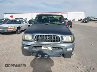2004 Toyota Tacoma PreRunner z VIN 5TEGN92N44Z450219, wystawiony jako IAAI lot #42239758 z przebiegiem 152 024 mil mil oraz . Historia ofert i sprzedaży dostępna na DreamBid. Obrazek 12.
