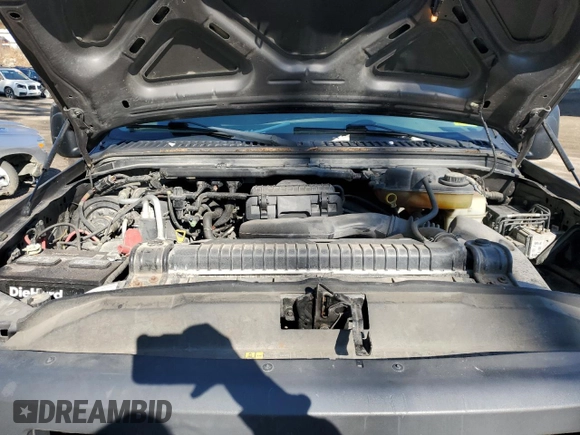 2005 Ford F-250 XL with VIN 1FTNF21575EC18747, listed as a Copart auction lot 78152474 with 52,950 mi miles and Salvage Title. Bid and sale history available at DreamBid. Image 11.