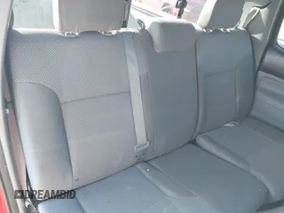 2014 Toyota Tacoma with VIN 3TMLU4EN5EM152759, listed as a IAAI auction lot 41726552 with 194,817 mi miles. Bid and sale history available at carsss.com. Image 8.