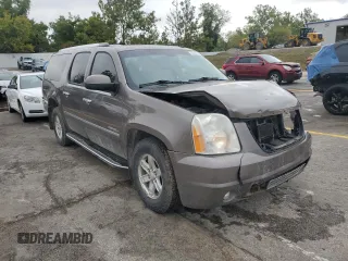 2011 GMC Yukon XL Denali with VIN 1GKS1MEF1BR191618, listed as a Copart auction lot 72516344 with 192,018 mi miles and Salvage Title. Bid and sale history available at carsss.com. Image 4.