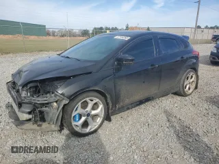 2014 Ford Focus ST with VIN 1FADP3L93EL365213, listed as a Copart auction lot 47104265 with 95,418 mi miles and Salvage Title. Bid and sale history available at carsss.com. Image 1.