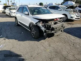 2024 Kia Niro LX with VIN KNDCP3LE5R5137078, listed as a Copart auction lot 80489944 with 38,547 mi miles and Salvage Title. Bid and sale history available at carsss.com. Image 12.