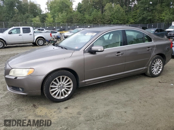 2008 Volvo S80 3.2L with VIN YV1AS982281056773, listed as a Copart auction lot 74117384 with 176,244 mi miles and Clean Title. Bid and sale history available at carsss.com. Image 1.