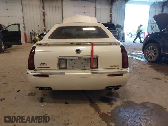 2002 Cadillac Eldorado ESC with VIN 1G6EL12Y82B102890, listed as a IAAI auction lot 41511915 with 79,116 mi miles. Bid and sale history available at carsss.com. Image 16.