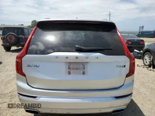 2016 Volvo XC90 T6 Inscription z VIN YV4A22PL4G1034535, wystawiony jako Copart lot #56227225 z przebiegiem 91 877 mil mil oraz Szkoda całkowita • Salvage title. Historia ofert i sprzedaży dostępna na DreamBid. Obrazek 6.