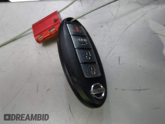 2015 Nissan Sentra S with VIN 3N1AB7AP9FY256920, listed as a IAAI auction lot 41491292 with 163,404 mi miles and . Bid and sale history available at DreamBid. Image 11.
