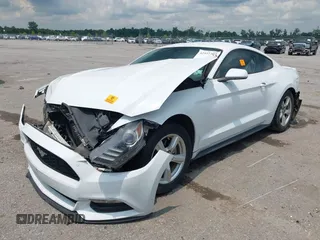 2017 Ford Mustang V6 с VIN 1FA6P8AM4H5289474, выставлен на аукционе IAAI как лот 42412302 с пробегом Не указан миль и . История ставок и продаж доступна на DreamBid. Изображение 2.