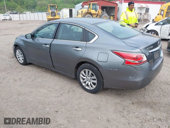 2014 Nissan Altima S with VIN 1N4AL3AP4EC122249, listed as a IAAI auction lot 42220351 with 194,768 mi miles and . Bid and sale history available at DreamBid. Image 3.