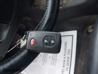 2015 Toyota Prius Four with VIN JTDKN3DU8F0426293, listed as a IAAI auction lot 41674070 with 140,152 mi miles. Bid and sale history available at carsss.com. Image 11.