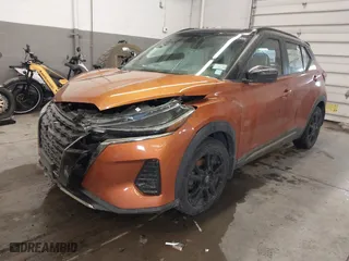 2022 Nissan Kicks SR with VIN 3N1CP5DV4NL528018, listed as a IAAI auction lot 41605959 with 94,249 mi miles. Bid and sale history available at carsss.com. Image 2.