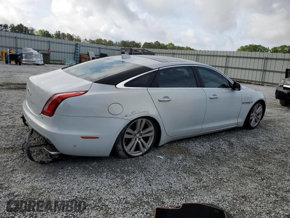 2016 Jaguar XJ Portfolio with VIN SAJWA2G72G8V91810, listed as a Copart auction lot 55269305 with Not Provided miles and Clean Title. Bid and sale history available at DreamBid. Image 3.