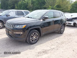 2017 Jeep Compass Latitude with VIN 3C4NJDBBXHT616909, listed as a IAAI auction lot 42457501 with 110,326 mi miles and . Bid and sale history available at DreamBid. Image 18.