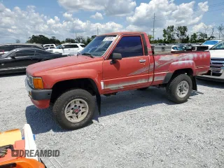1988 Toyota Pickup with VIN JT4RN63A6J0191568, listed as a Copart auction lot 62718855 with 332,922 mi miles and Clean title. Bid and sale history available at DreamBid. Image 1.