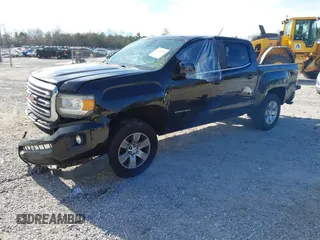 2018 GMC Canyon 2WD SLE with VIN 1GTG5CEN0J1309260, listed as a IAAI auction lot 41645904 with 144,011 mi miles. Bid and sale history available at carsss.com. Image 18.