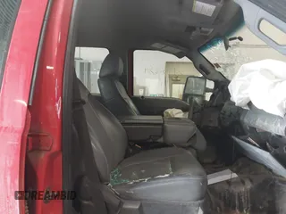 2011 Ford F-250 XL with VIN 1FT7W2B63BEC30681, listed as a IAAI auction lot 41408254 with Not provided miles and . Bid and sale history available at DreamBid. Image 5.