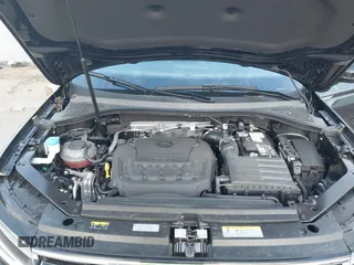 2024 Volkswagen Tiguan SE с VIN 3VVMB7AX6RM176241, выставлен на аукционе IAAI как лот 41835966 с пробегом 2 269 миль миль и . История ставок и продаж доступна на DreamBid. Изображение 10.