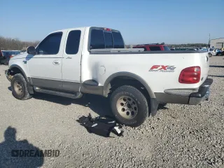 2001 Ford F-150 XL z VIN 2FTRX08LX1CB01820, wystawiony jako Copart lot #48785635 z przebiegiem 334 615 mil mil oraz Szkoda całkowita • Salvage title. Historia ofert i sprzedaży dostępna na DreamBid. Obrazek 2.