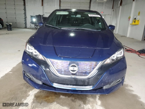 2020 Nissan LEAF SV with VIN 1N4AZ1CP5LC308475, listed as a Copart auction lot 85237054 with 21,399 mi miles and Salvage Title. Bid and sale history available at carsss.com. Image 5.