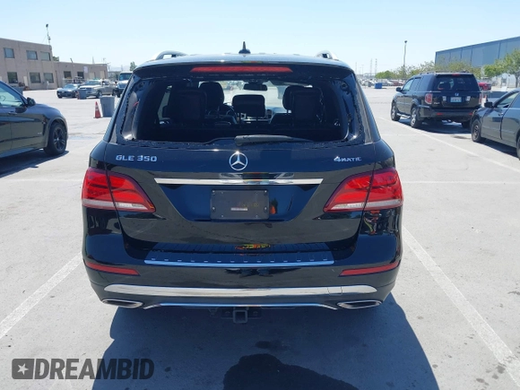 2017 Mercedes-Benz GLE 350 z VIN 4JGDA5HB3HA823802, wystawiony jako IAAI lot #42327672 z przebiegiem 84 538 mil mil oraz . Historia ofert i sprzedaży dostępna na DreamBid. Obrazek 16.