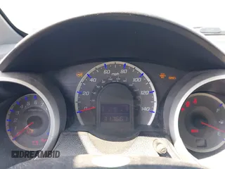 2009 Honda Fit Sport с VIN JHMGE884X9S031777, выставлен на аукционе IAAI как лот 42482823 с пробегом 317 667 миль миль и . История ставок и продаж доступна на DreamBid. Изображение 7.