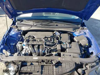 2025 Hyundai Elantra SE with VIN KMHLL4DG5SU857716, listed as a IAAI auction lot 41894088 with 5,189 mi miles. Bid and sale history available at carsss.com. Image 10.