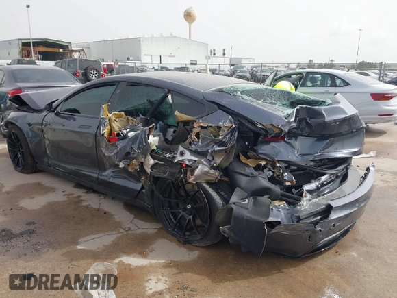 2021 Tesla Model S Plaid z VIN 5YJSA1E6XMF429436, wystawiony jako IAAI lot #41826114 z przebiegiem Nie podano mil oraz . Historia ofert i sprzedaży dostępna na DreamBid. Obrazek 3.