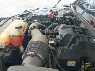 2017 Ford F-150 XL z VIN 1FTEW1CP2HFC56023, wystawiony jako IAAI lot #42892341 z przebiegiem 97 010 mil mil oraz . Historia ofert i sprzedaży dostępna na DreamBid. Obrazek 19.