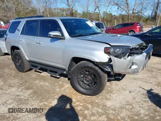 2024 Toyota 4Runner TRD Off Road z VIN JTERU5JR6R6255876, wystawiony jako IAAI lot #41281427 z przebiegiem 11 474 mil mil oraz . Historia ofert i sprzedaży dostępna na DreamBid. Obrazek 1.