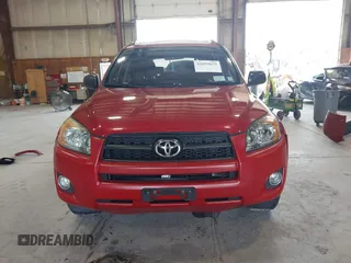2009 Toyota RAV4 Sport с VIN JTMBF32V49D018332, выставлен на аукционе IAAI как лот 42859079 с пробегом 127 073 миль миль и . История ставок и продаж доступна на DreamBid. Изображение 13.