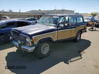 1986 Jeep Grand Wagoneer с VIN 1JCNJ15U0GT147723, выставлен на аукционе Copart как лот 69492824 с пробегом 98 610 миль миль и Списание • Salvage title. История ставок и продаж доступна на DreamBid. Изображение 1.