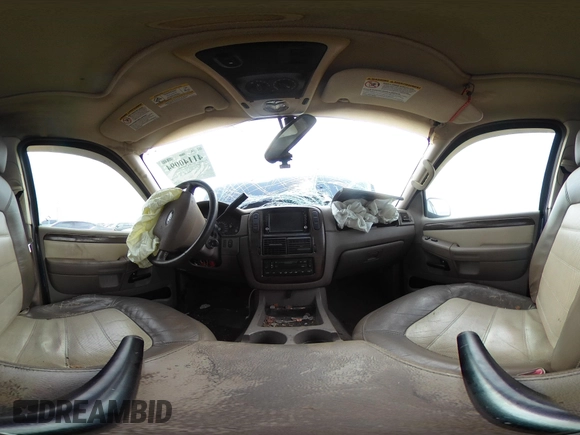 2004 Ford Explorer с VIN 1FMZU84W44UA55182, выставлен на аукционе IAAI как лот 41140094 с пробегом Не указан миль и . История ставок и продаж доступна на DreamBid. Изображение 19.
