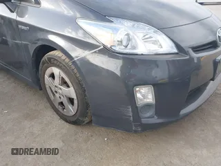 2011 Toyota Prius I with VIN JTDKN3DU2B1386328, listed as a IAAI auction lot 41598572 with 229,231 mi miles. Bid and sale history available at carsss.com. Image 6.