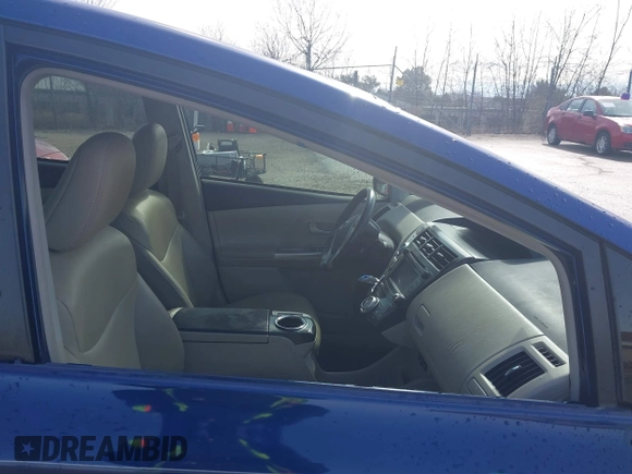 2013 Toyota Prius Two with VIN JTDZN3EUXD3272985, listed as a IAAI auction lot 42072007 with 135,785 mi miles and . Bid and sale history available at carsss.com. Image 5.