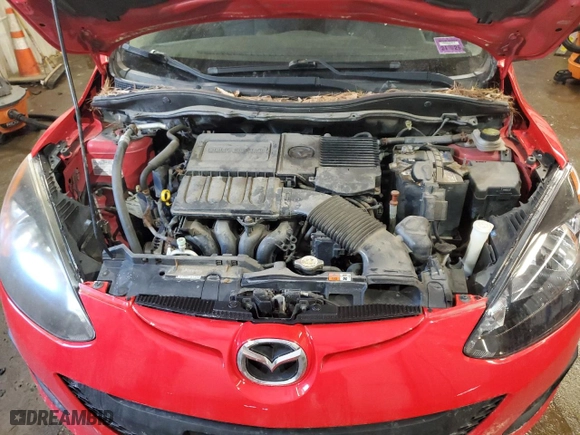 2013 Mazda Mazda2 Sport with VIN JM1DE1KZ5D0153970, listed as a Copart auction lot 46494525 with 98,855 mi miles and Salvage Title. Bid and sale history available at carsss.com. Image 12.