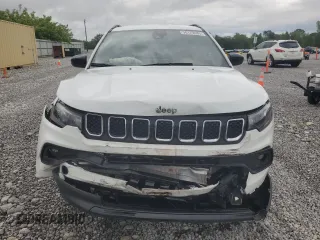 2023 Jeep Compass Latitude Lux с VIN 3C4NJDFN4PT532474, выставлен на аукционе Copart как лот 58129485 с пробегом 19 818 миль миль и Списание • Salvage title. История ставок и продаж доступна на DreamBid. Изображение 5.
