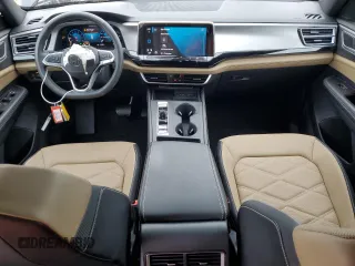 2024 Volkswagen Atlas SE с VIN 1V2LE2CA7RC209504, выставлен на аукционе Copart как лот 59757025 с пробегом 26 334 миль миль и Списание • Salvage title. История ставок и продаж доступна на DreamBid. Изображение 8.