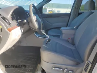 2010 Hyundai Veracruz Limited with VIN KM8NUDCC0AU103920, listed as a Copart auction lot 56100155 with 154,992 mi miles and Clean Title. Bid and sale history available at DreamBid. Image 7.