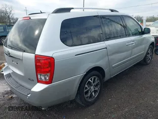 2014 Kia Sedona LX with VIN KNDMG4C70E6592842, listed as a IAAI auction lot 41861685 with 242,222 mi miles. Bid and sale history available at carsss.com. Image 4.
