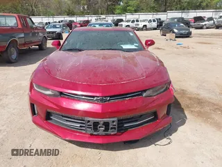 2017 Chevrolet Camaro 2LT z VIN 1G1FD1RSXH0168452, wystawiony jako IAAI lot #41878815 z przebiegiem 164 149 mil mil oraz . Historia ofert i sprzedaży dostępna na DreamBid. Obrazek 12.