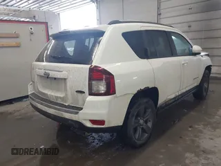 2016 Jeep Compass High Altitude Edition with VIN 1C4NJDEB6GD733760, listed as a IAAI auction lot 41667712 with 119,789 mi miles. Bid and sale history available at carsss.com. Image 4.