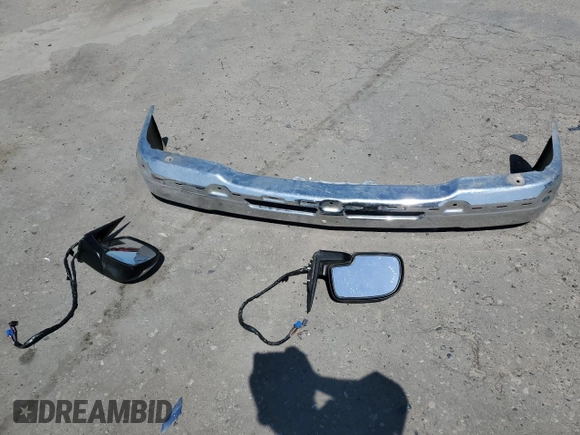 2005 Chevrolet Silverado 1500 LS with VIN 2GCEC13T851194331, listed as a Copart auction lot 50958775 with 222,592 mi miles and Salvage Title. Bid and sale history available at DreamBid. Image 12.