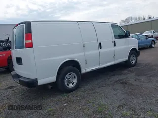 2016 Chevrolet Express Cargo Van with VIN 1GCWGAFF0G1140500, listed as a IAAI auction lot 42130720 with 239,606 mi miles. Bid and sale history available at carsss.com. Image 4.