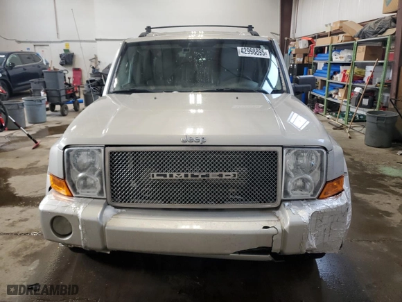 2007 Jeep Commander Limited with VIN 1J8HG58P87C538864, listed as a Copart auction lot 42998895 with 302,067 mi miles and Clean Title. Bid and sale history available at carsss.com. Image 5.