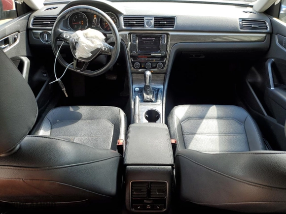 2016 Volkswagen Passat 1.8T SE w/Technology with VIN 1VWBS7A34GC060244, listed as a Copart auction lot 48032935 with 100,566 mi miles and Salvage Title. Bid and sale history available at carsss.com. Image 8.