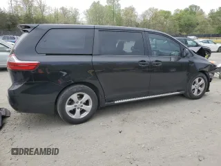 2017 Toyota Sienna L z VIN 5TDZZ3DC1HS786239, wystawiony jako Copart lot #53664265 z przebiegiem Nie podano mil oraz Szkoda całkowita • Salvage title. Historia ofert i sprzedaży dostępna na DreamBid. Obrazek 3.